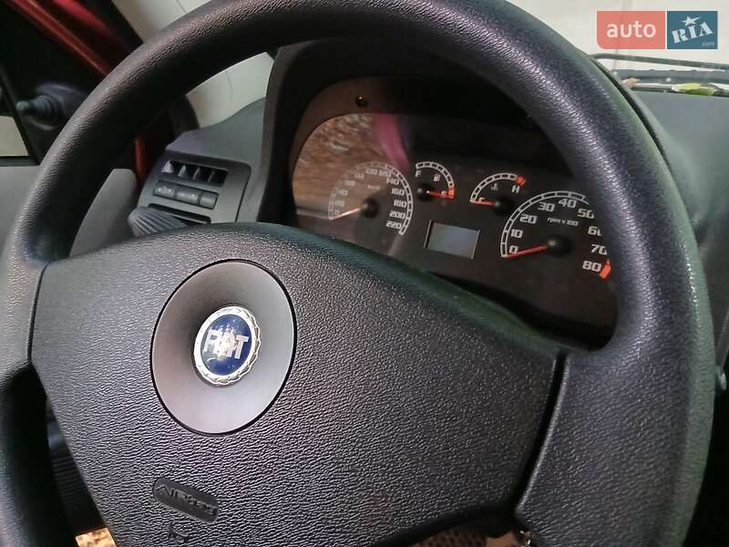 Седан Fiat Albea 2006 в Одесі фото 2 Седан Fiat Albea 2006 в Одесі