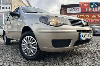 Седан Fiat Albea 2010 в Смеле