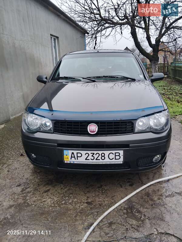 Седан Fiat Albea 2011 в Новомиколаївці
