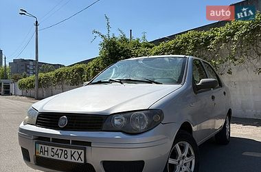 Седан Fiat Albea 2010 в Киеве