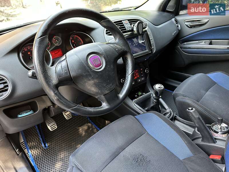 Хэтчбек Fiat Bravo 2008 в Киеве