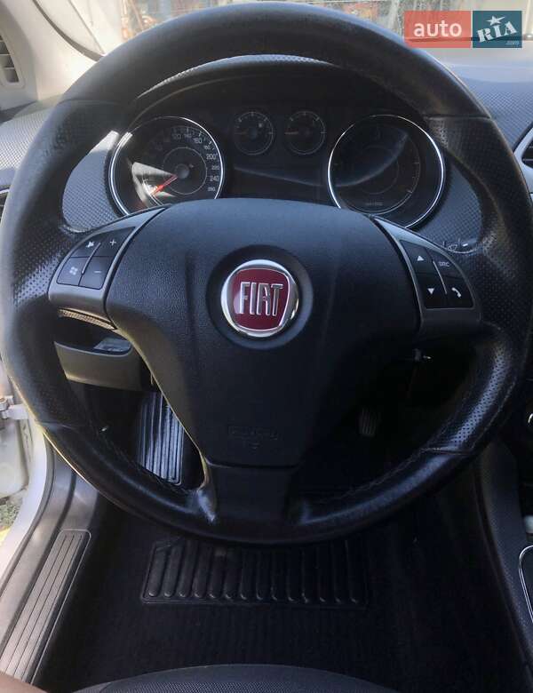 Хетчбек Fiat Bravo 2009 в Дрогобичі