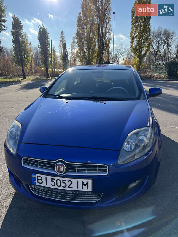 Хетчбек Fiat Bravo 2011 в Горішніх Плавнях