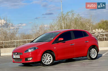 Хэтчбек Fiat Bravo 2010 в 