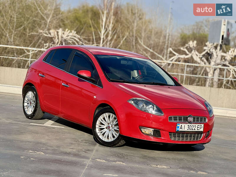 Хэтчбек Fiat Bravo 2010 в 