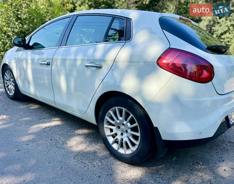 Хетчбек Fiat Bravo 2012 в Львові фото 2 Хетчбек Fiat Bravo 2012 в Львові