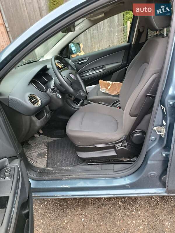 Хэтчбек Fiat Bravo 2007 в Ровно фото 6 Хэтчбек Fiat Bravo 2007 в Ровно