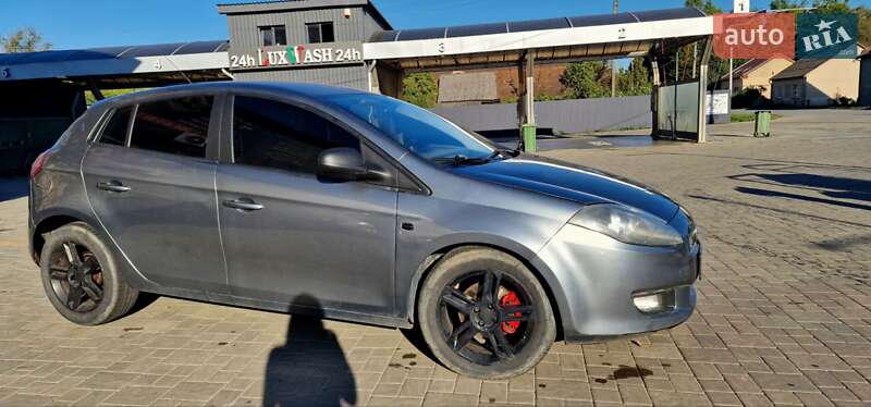 Хэтчбек Fiat Bravo 2008 в Ужгороде