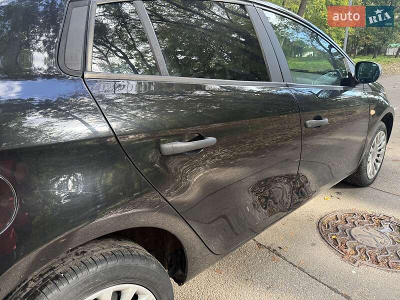 Хэтчбек Fiat Bravo 2009 в Кицмани фото 2 Хэтчбек Fiat Bravo 2009 в Кицмани