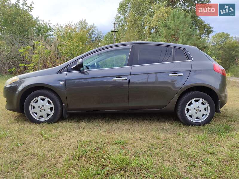 Хэтчбек Fiat Bravo 2009 в Золотоноше