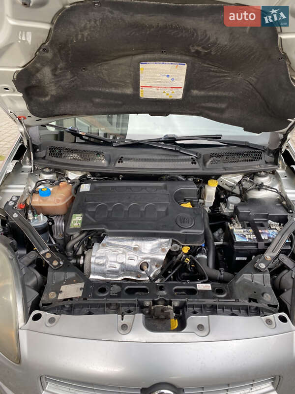 Хэтчбек Fiat Bravo 2010 в Львове фото 10 Хэтчбек Fiat Bravo 2010 в Львове