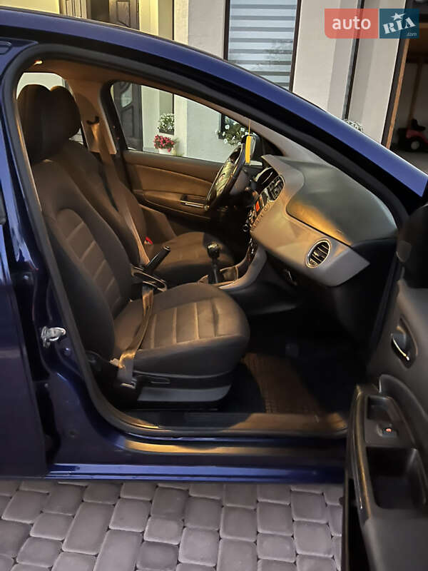 Хэтчбек Fiat Bravo 2011 в Сторожинце фото 6 Хэтчбек Fiat Bravo 2011 в Сторожинце