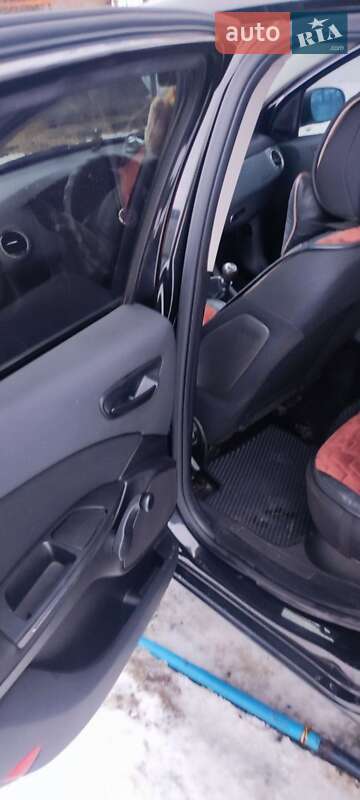 Хэтчбек Fiat Bravo 2008 в Новомосковске фото 38 Хэтчбек Fiat Bravo 2008 в Новомосковске