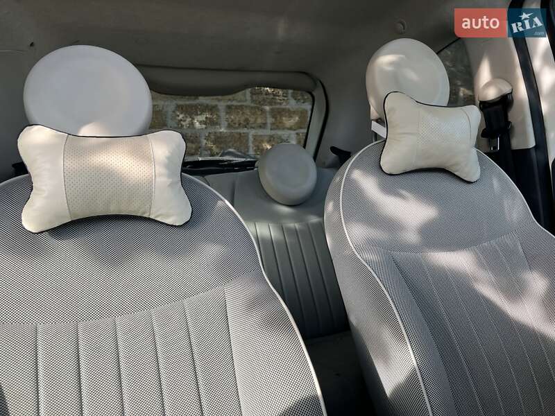 Хэтчбек Fiat Cinquecento 2012 в Луцке фото 12 Хэтчбек Fiat Cinquecento 2012 в Луцке