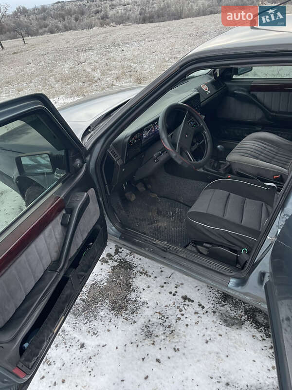 Ліфтбек Fiat Croma 1989 в Кривому Розі