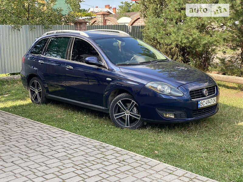 Универсал Fiat Croma 2009 в Самборе