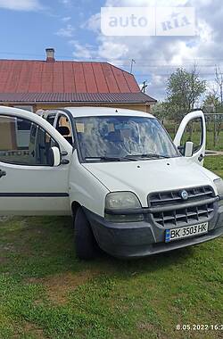Легковой фургон (до 1,5 т) Fiat Doblo груз.-пасс. 2002 в Костополе