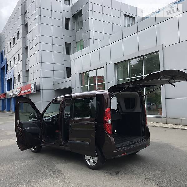 Минивэн Fiat Doblo Panorama 2013 в Киеве