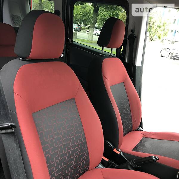 Минивэн Fiat Doblo Panorama 2013 в Киеве