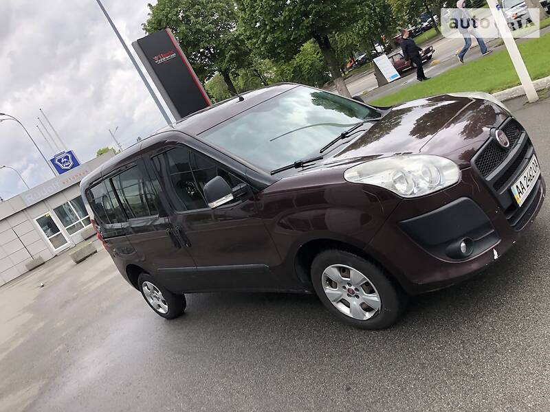 Минивэн Fiat Doblo Panorama 2013 в Киеве