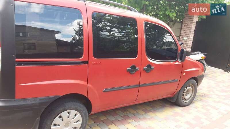 Мінівен Fiat Doblo Panorama 2002 в Чернівцях