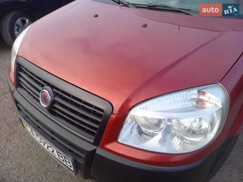 Минивэн Fiat Doblo Panorama 2010 в Черкассах