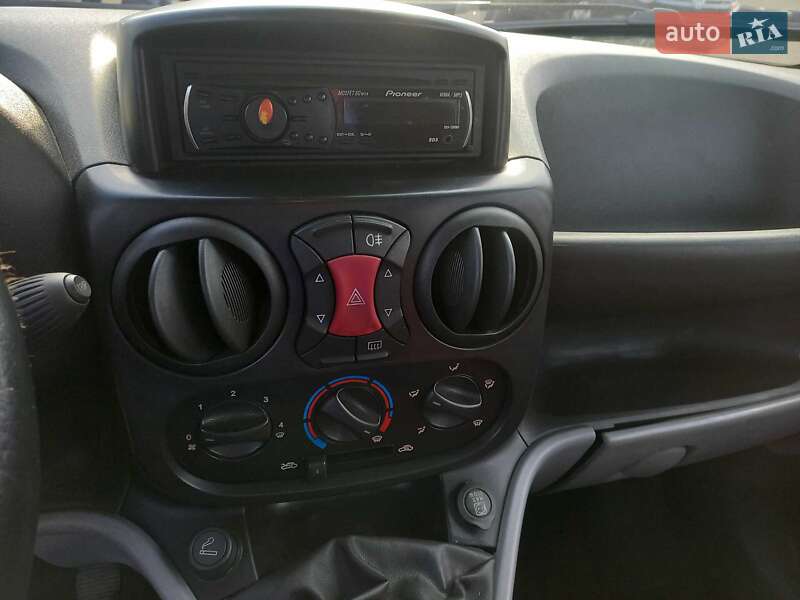 Минивэн Fiat Doblo Panorama 2010 в Черкассах