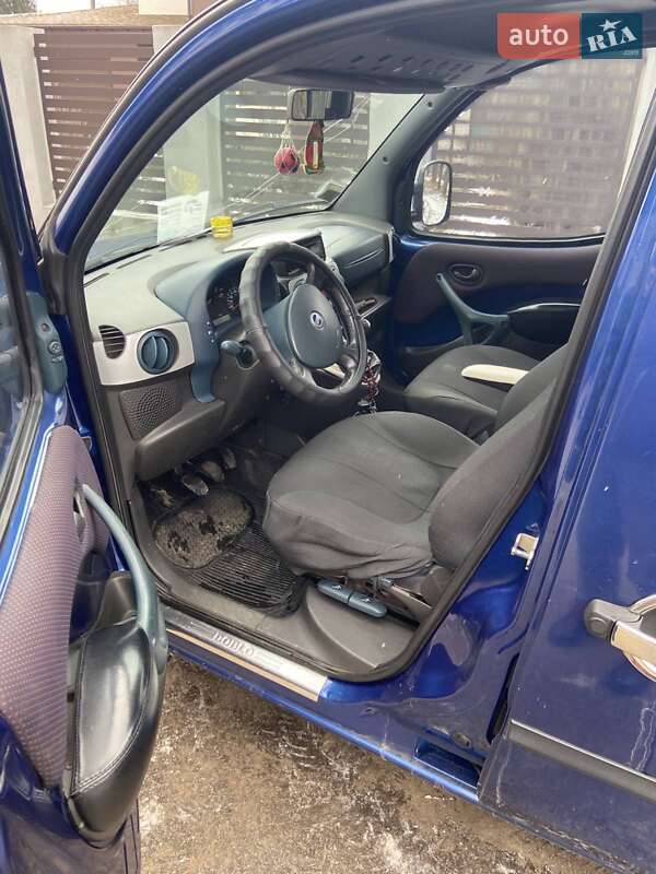 Минивэн Fiat Doblo Panorama 2004 в Умани
