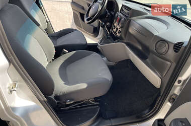 Мінівен Fiat Doblo Panorama 2009 в 