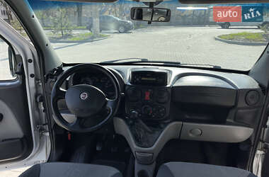 Мінівен Fiat Doblo Panorama 2009 в 
