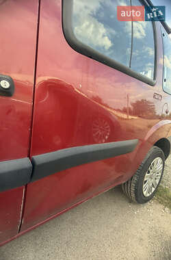 Минивэн Fiat Doblo Panorama 2009 в 