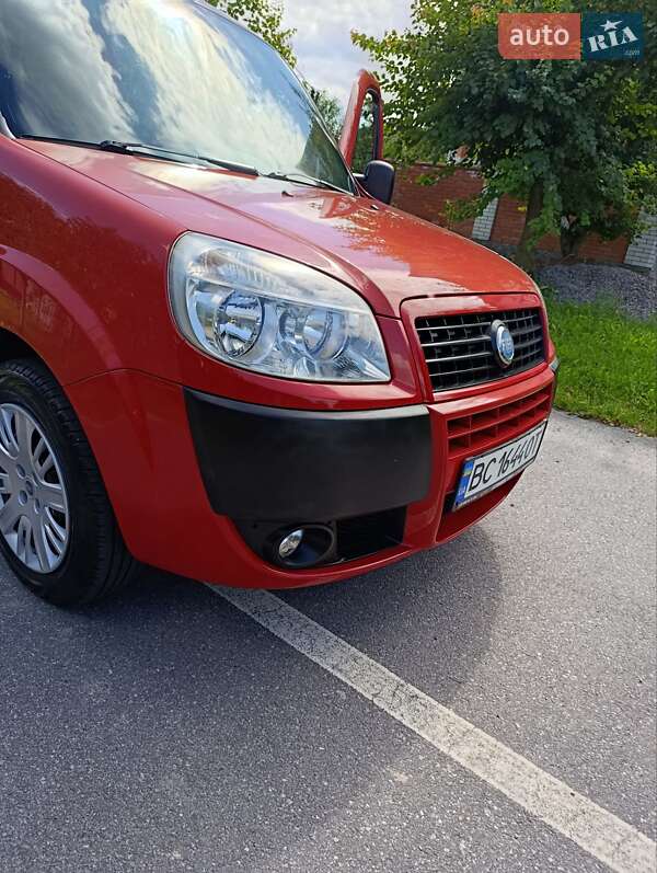 Минивэн Fiat Doblo Panorama 2006 в Хмельнике