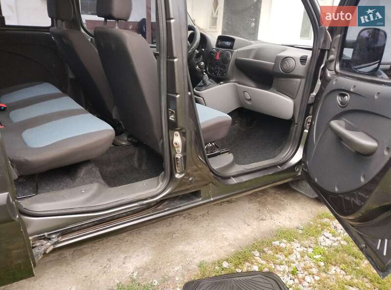 Микровэн Fiat Doblo Panorama 2011 в Яготине