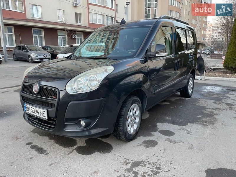 Fiat Doblo Panorama 2012