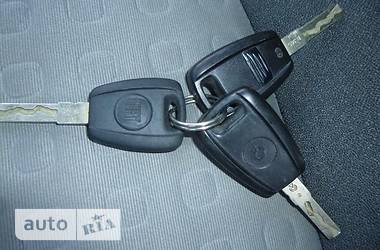 Грузопассажирский фургон Fiat Doblo 2008 в 