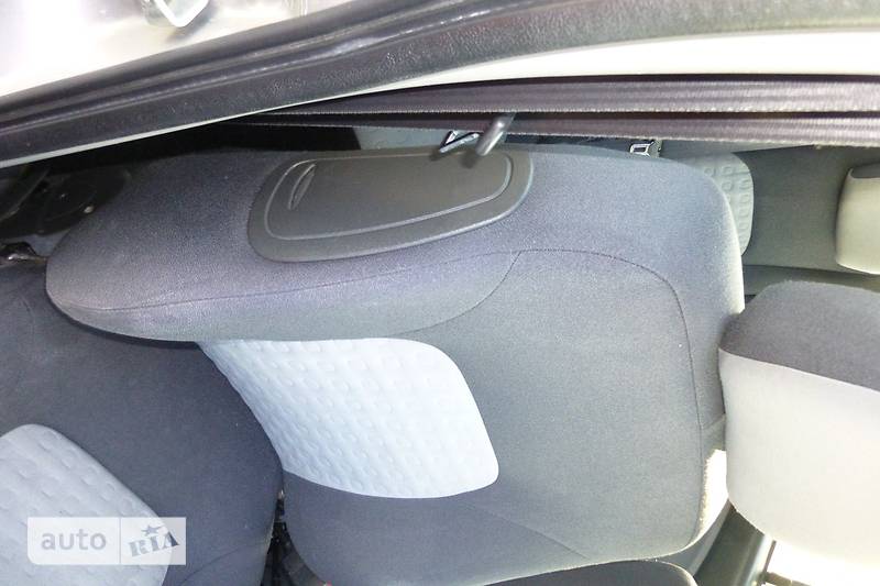 Универсал Fiat Doblo 2007 в Ровно фото 40 Универсал Fiat Doblo 2007 в Ровно