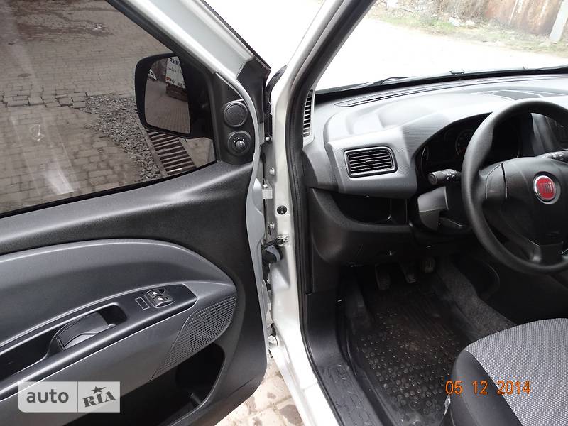 Минивэн Fiat Doblo 2012 в Ивано-Франковске