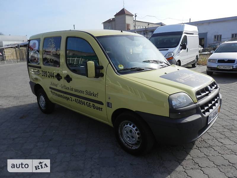 Грузопассажирский фургон Fiat Doblo 2003 в 