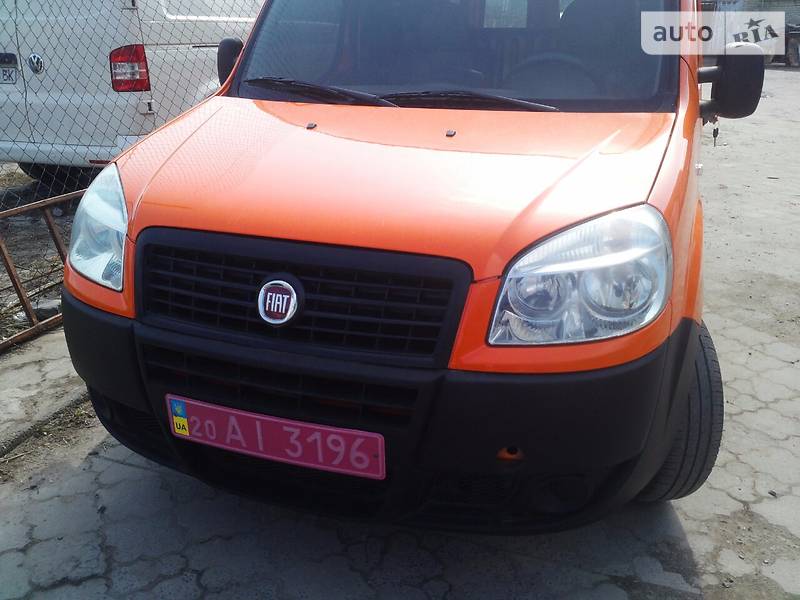Грузопассажирский фургон Fiat Doblo 2010 в Луцке