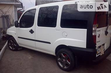 Грузопассажирский фургон Fiat Doblo 2005 в Ровно