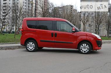 Универсал Fiat Doblo 2013 в Киеве