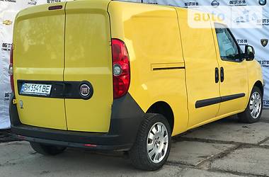 Вантажопасажирський фургон Fiat Doblo 2011 в Сумах