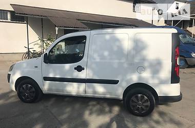 Грузопассажирский фургон Fiat Doblo 2006 в Тячеве