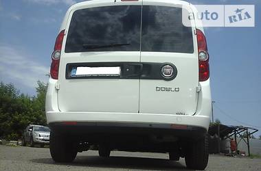 Грузопассажирский фургон Fiat Doblo 2011 в Полтаве