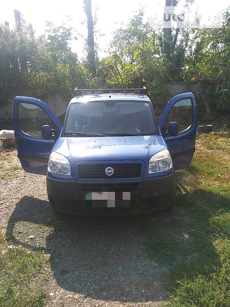 Минивэн Fiat Doblo 2006 в Ужгороде