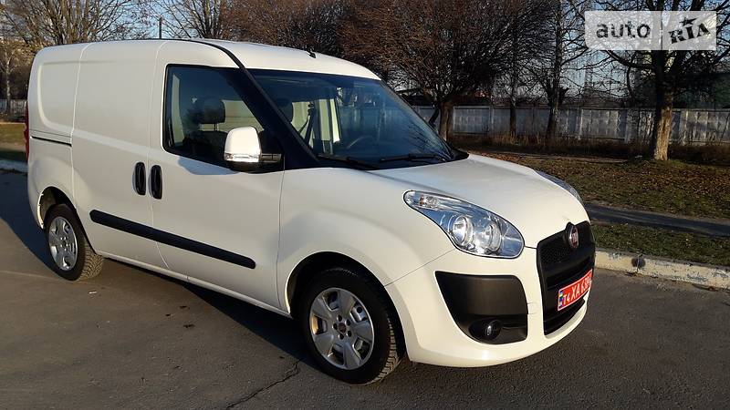 Грузопассажирский фургон Fiat Doblo 2014 в Луцке