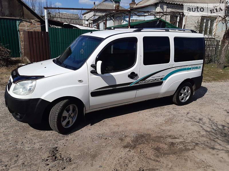 Мінівен Fiat Doblo 2008 в Києві