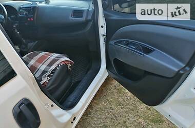 Мінівен Fiat Doblo 2010 в 