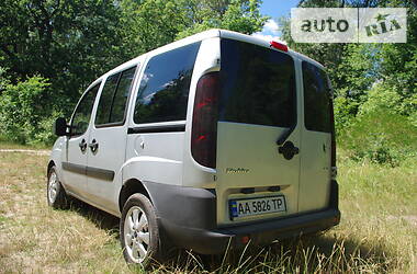 Минивэн Fiat Doblo 2007 в 