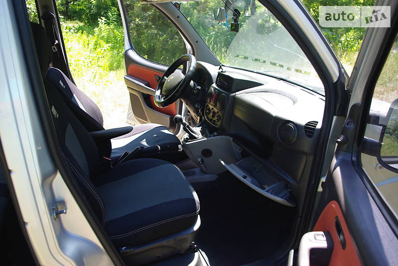 Мінівен Fiat Doblo 2007 в Києві